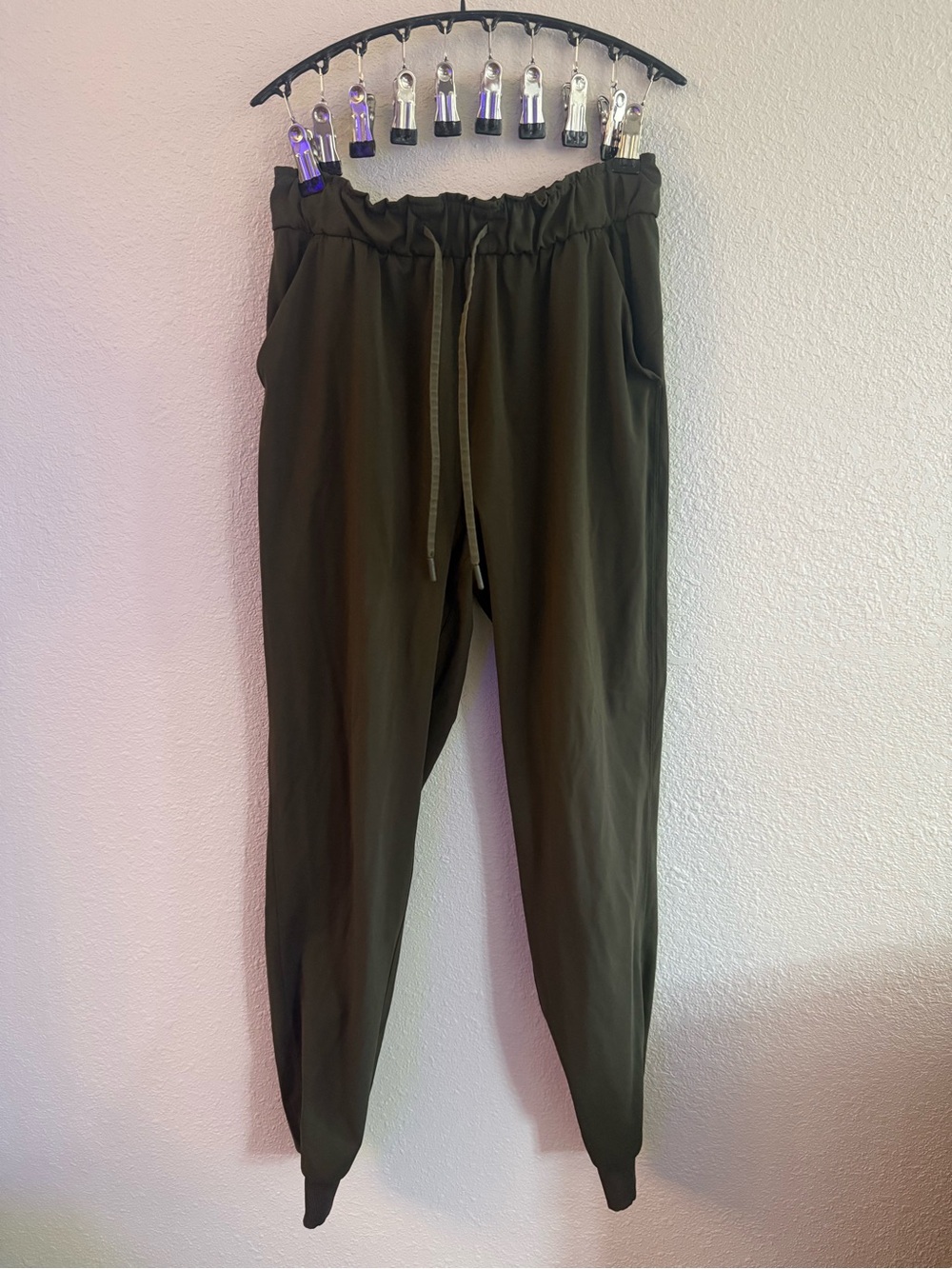 lululemon athletica Olive Drawstring Jogger Pants